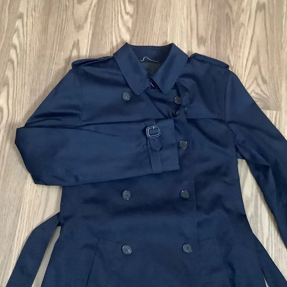 T. Babaton Women Size M Trench Coat Jacket Navy Blue Belted Button Front Cotton - Picture 2 of 10